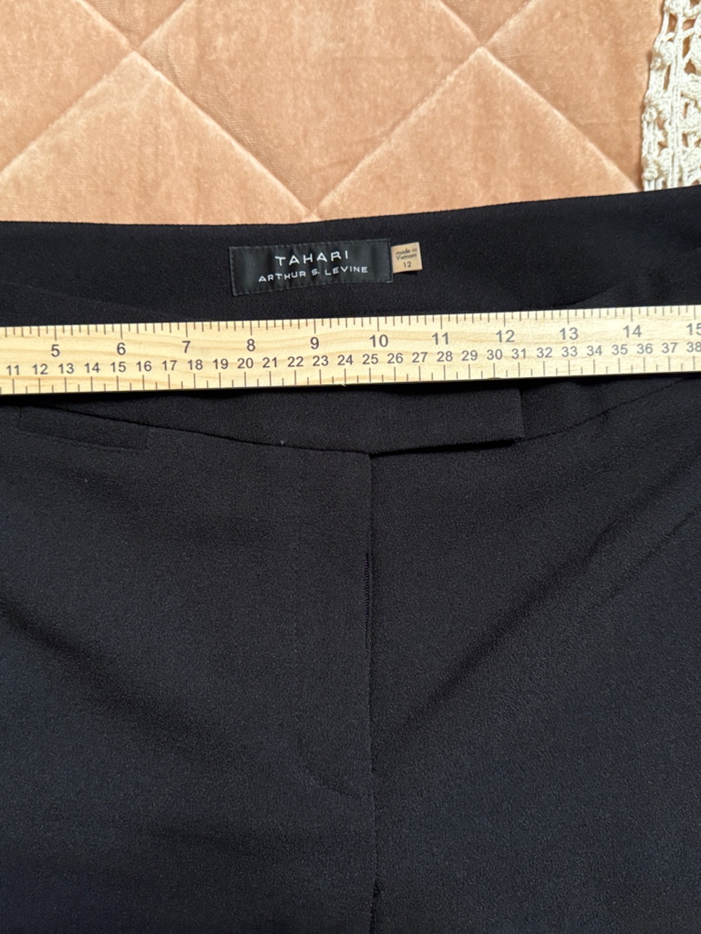 Women's Tahari Black Tailored Trousers - Sleek Office Wear